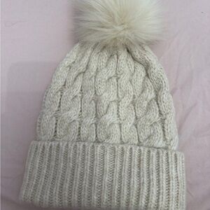 Abercrombie & Fitch Cream Knit Pom-Pom Hat